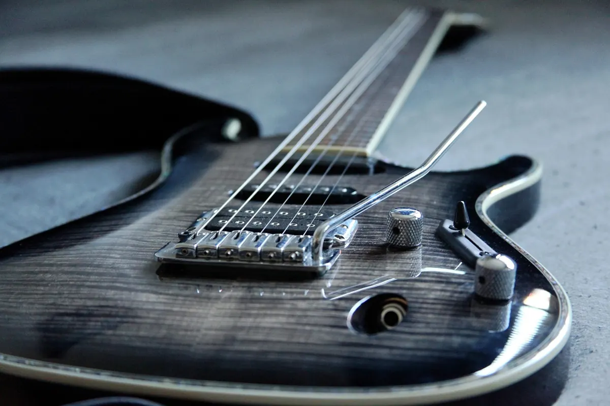 How to Write a Rock Anthem Chorus: A Beginner's Guide to Big, Singable Hooks